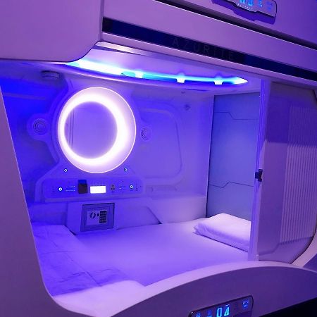Отель Atlantis Pods @ Little India Сингапур Экстерьер фото